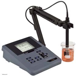 Laboratory pH-Sensor
